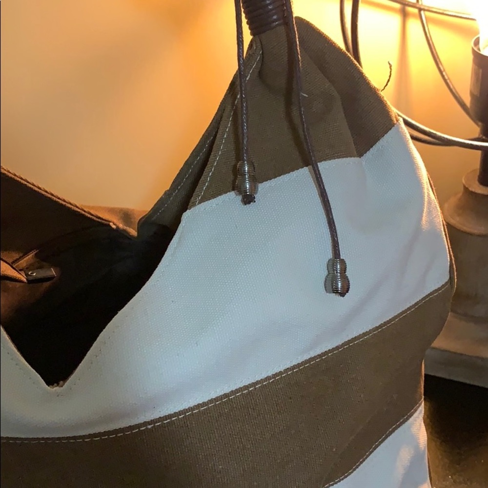 Large Hobo bag - Picture 6 of 9